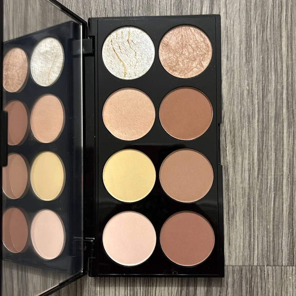 Makeup Revolution Ultra Contour Palette